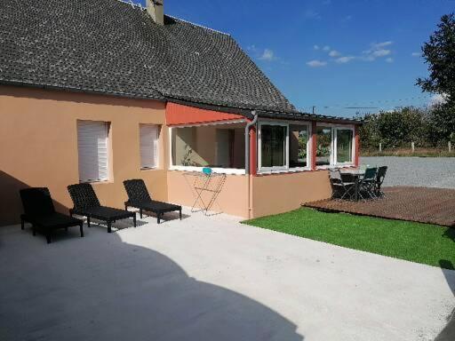 Gite De La Courtoisie Gavray-sur-Sienne Exterior photo